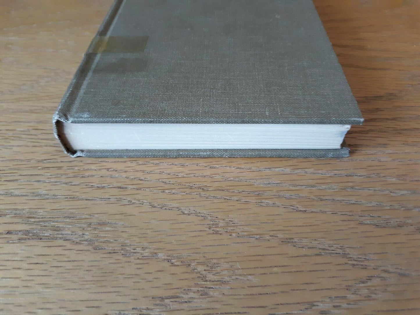 A feast in honor of Yahweh Hardcover 1965 by Thierry Maertens Fides