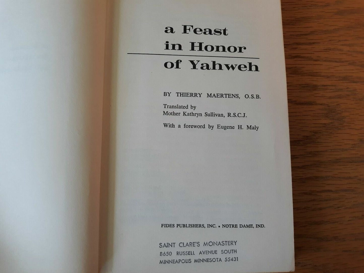 A feast in honor of Yahweh Hardcover 1965 by Thierry Maertens Fides