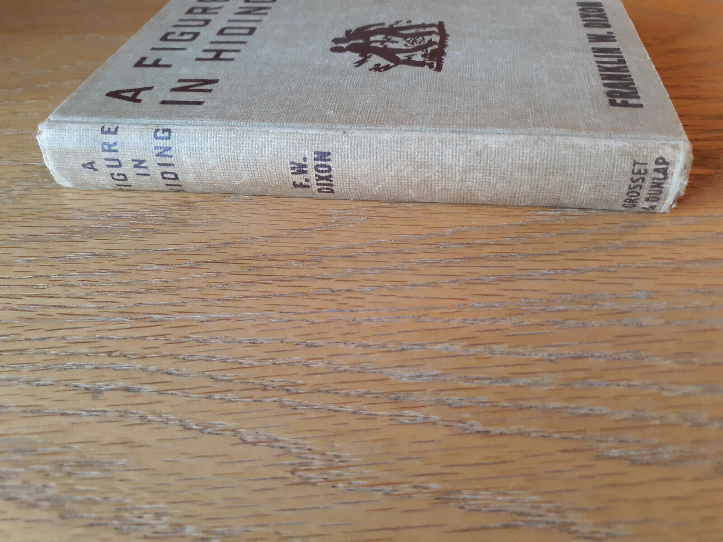 A Figure In Hiding By Franklin W. Dixon - Hardy Boys Mystery Stories, 1937