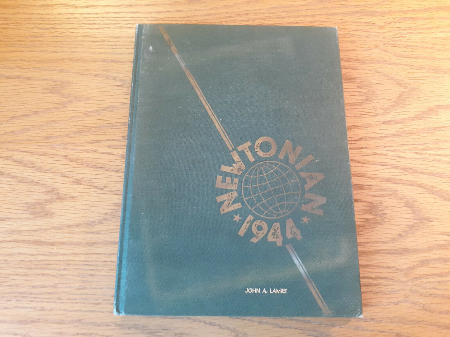 1944 Newtonian, Newton High School, Newtonville, Massachusetts Yearbook