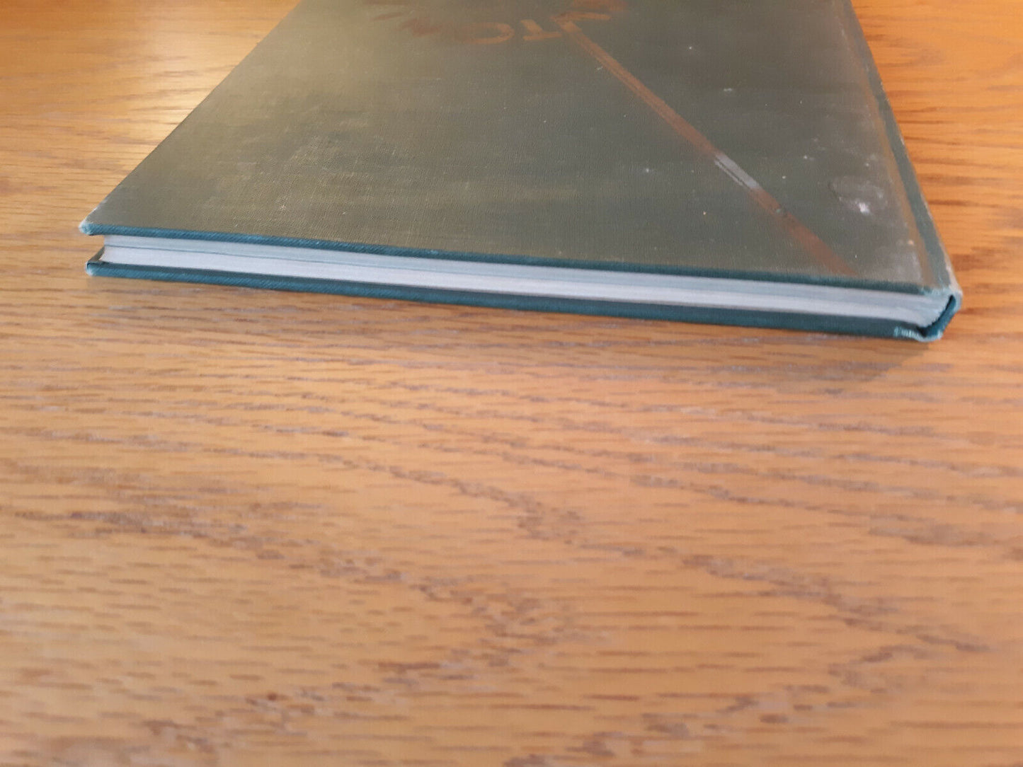 1944 Newtonian, Newton High School, Newtonville, Massachusetts Yearbook
