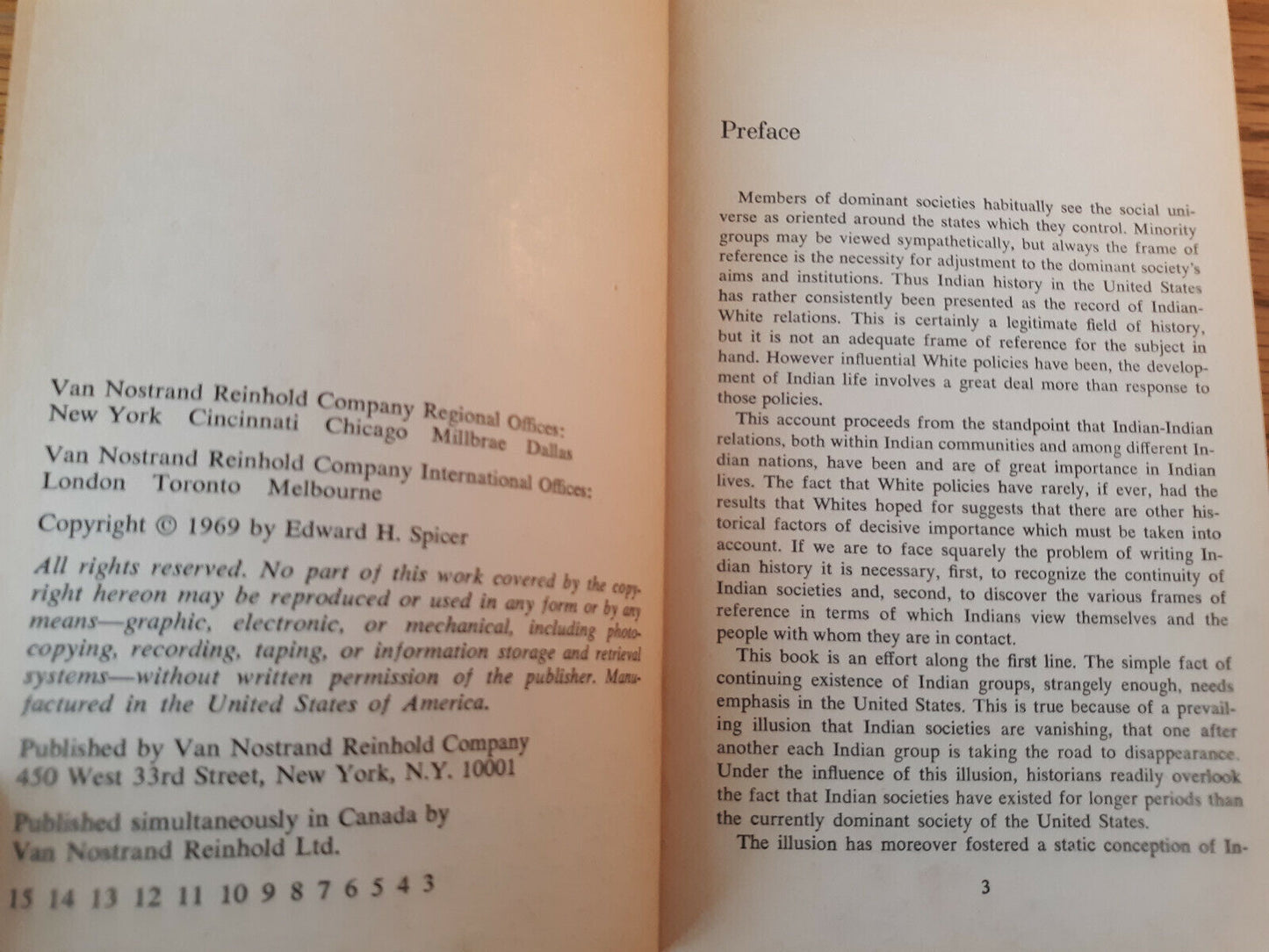 A Short History Of The Indians Of The United States Edward H Spicer 1969 Van Nos