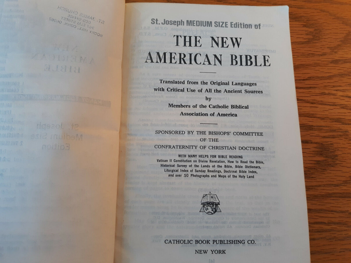 New American Bible St Joseph Medium Size Edition 1977 Paperback Catholic Book