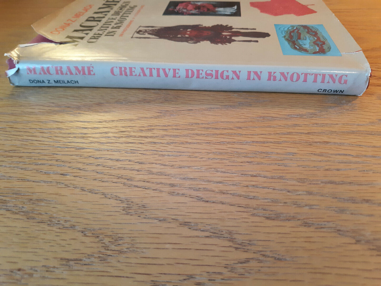 Macrame Creative Design In Knotting Dona Z Meilach 1971 Hardcover Dust Jacket Cr