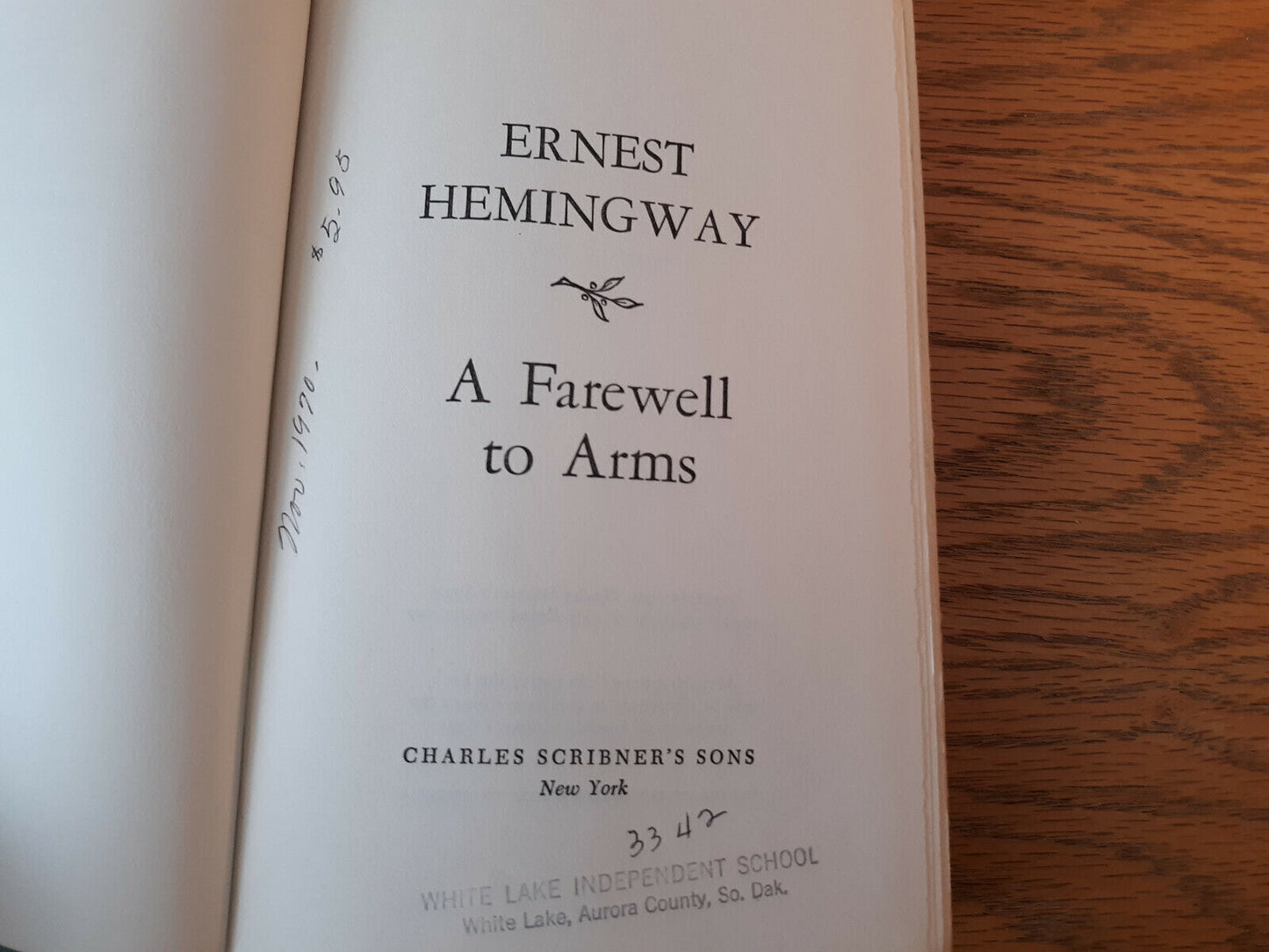 Ernest Hemingway A Farewell To Arms 1957 Hardcover Charles Scribner's Sons