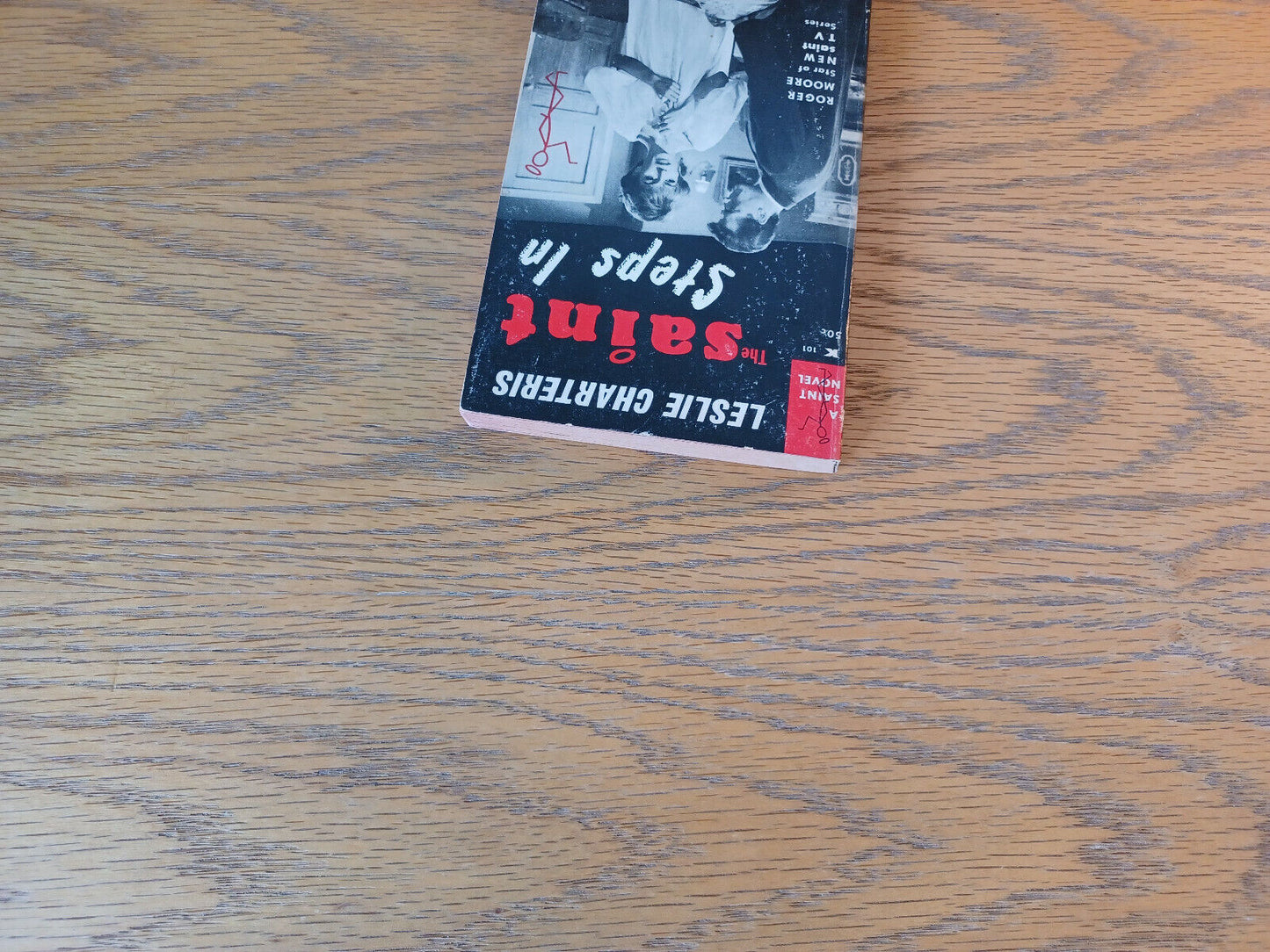 The Saint Steps In Leslie Charteris 1943 Fiction Publishing Company Paperback