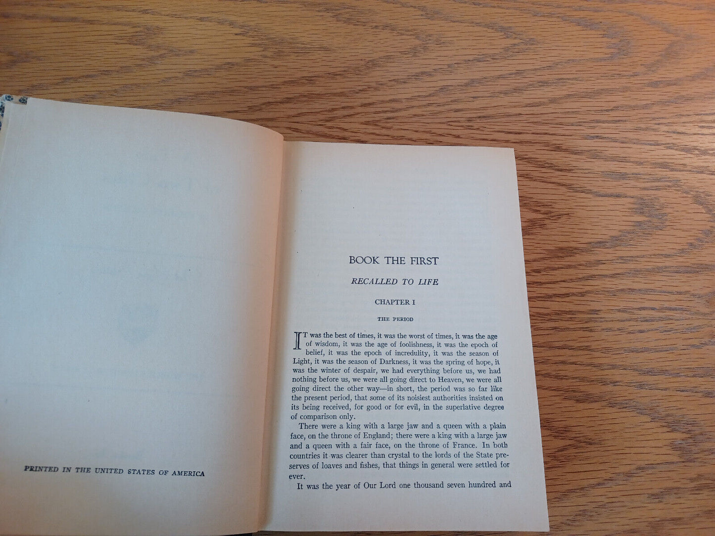 A Tale Of Two Cities Charles Dickens Art Type Ed Hardcover Books Inc