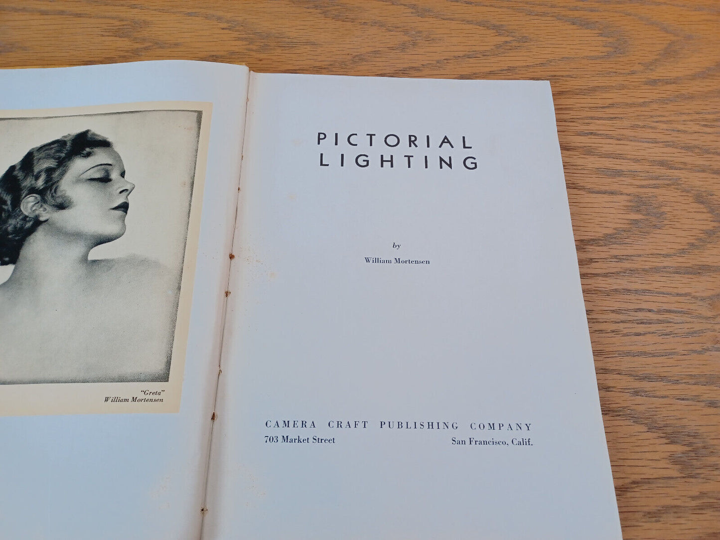 Pictorial Lighting William Mortensen 1935 1st Edition 2nd Printing Camera Craft