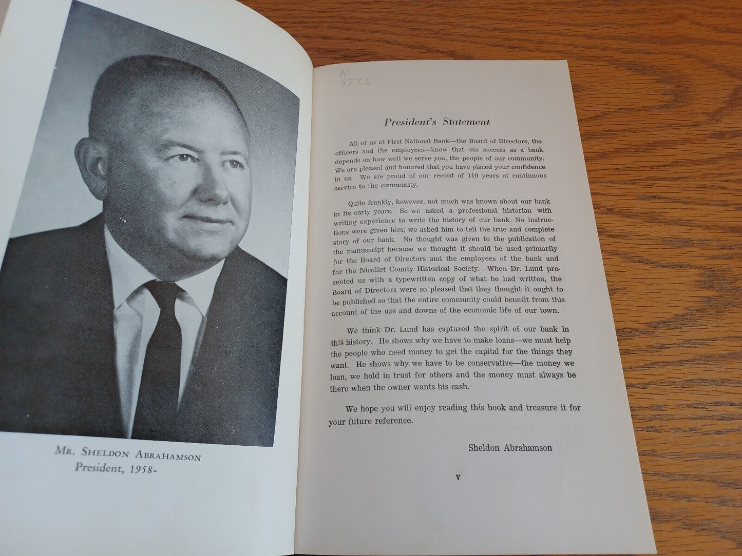 A History of First National Bank of St Peter Minnesota 1967 Doniver a Lund St Pe