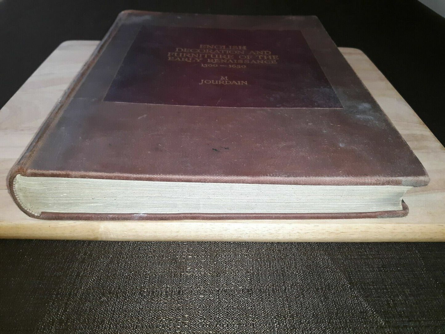 English Decoration and Furniture of the Early Renaissance (1500-1650) Hardcover
