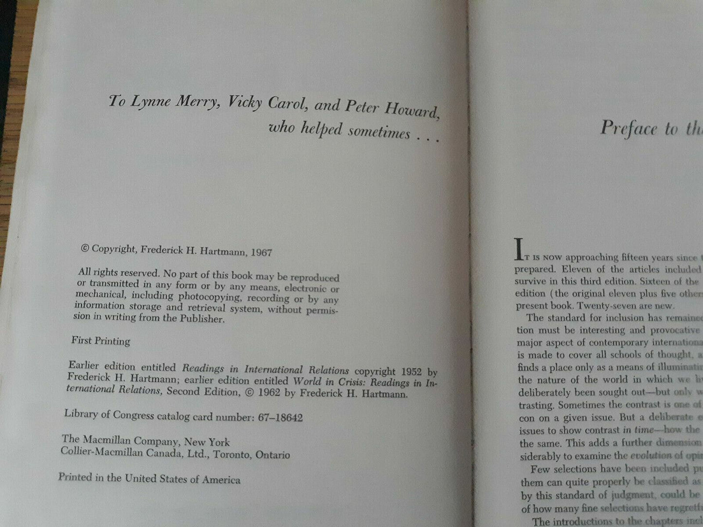 World in Crisis: Readings in International Relations 3rd Ed 1967 Frederick H. H