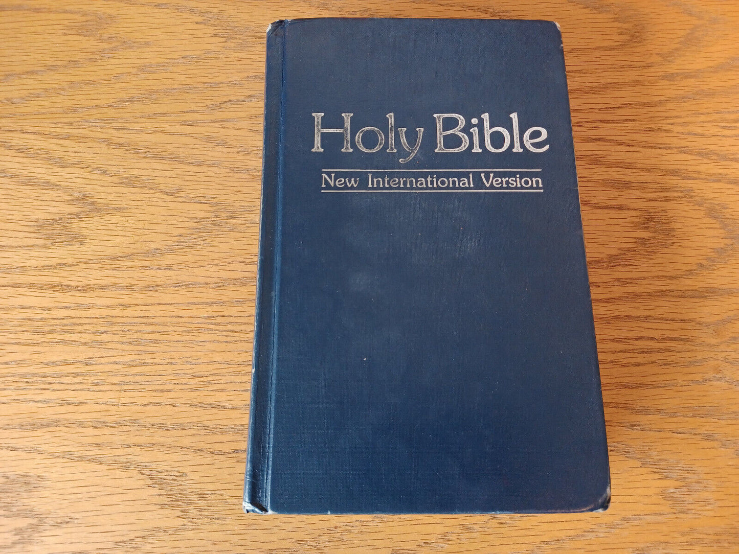 Holy Bible New International Version Hardcover International Bible Society 1984A