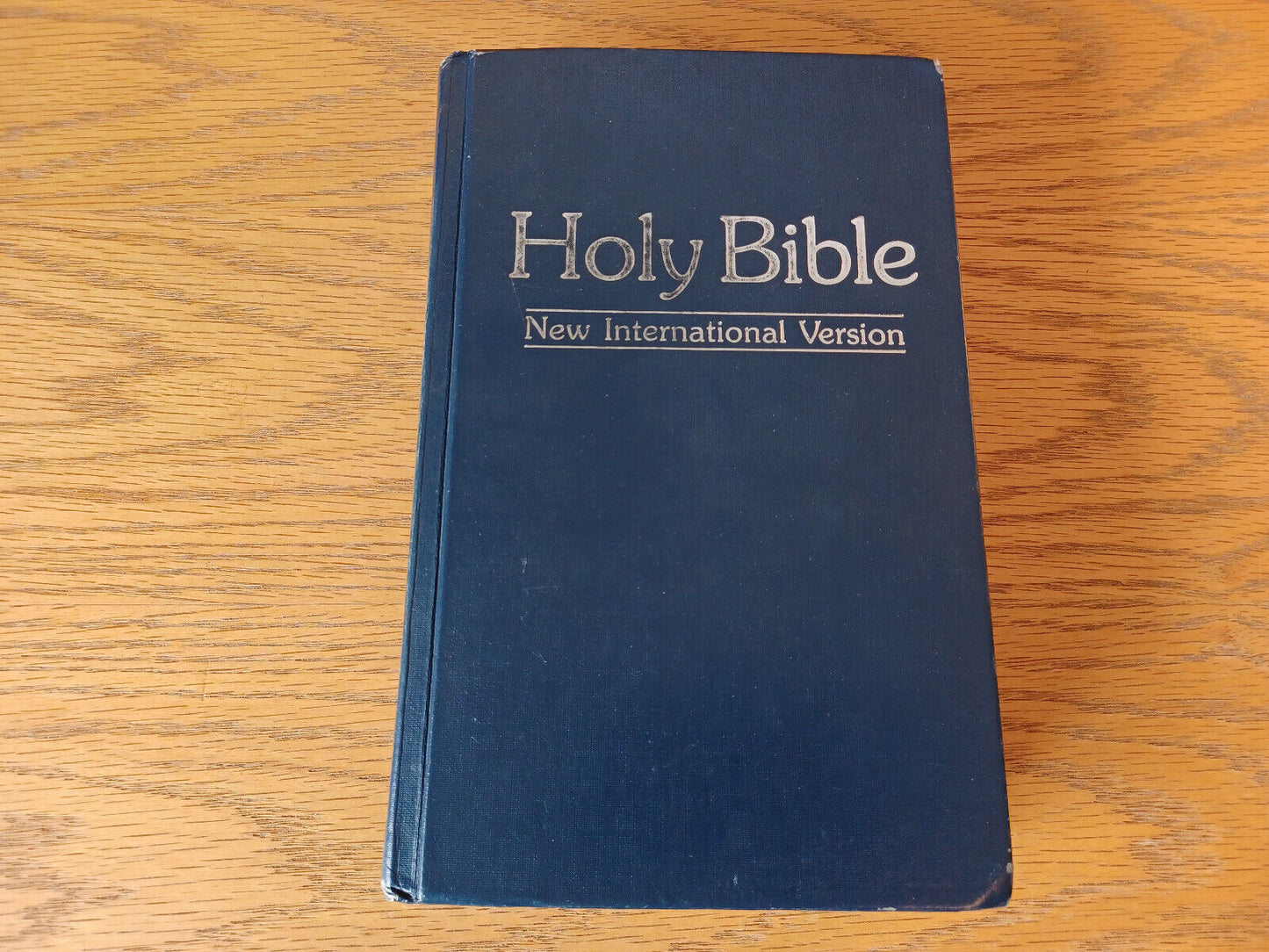 Holy Bible New International Version Hardcover International Bible Society 1984M