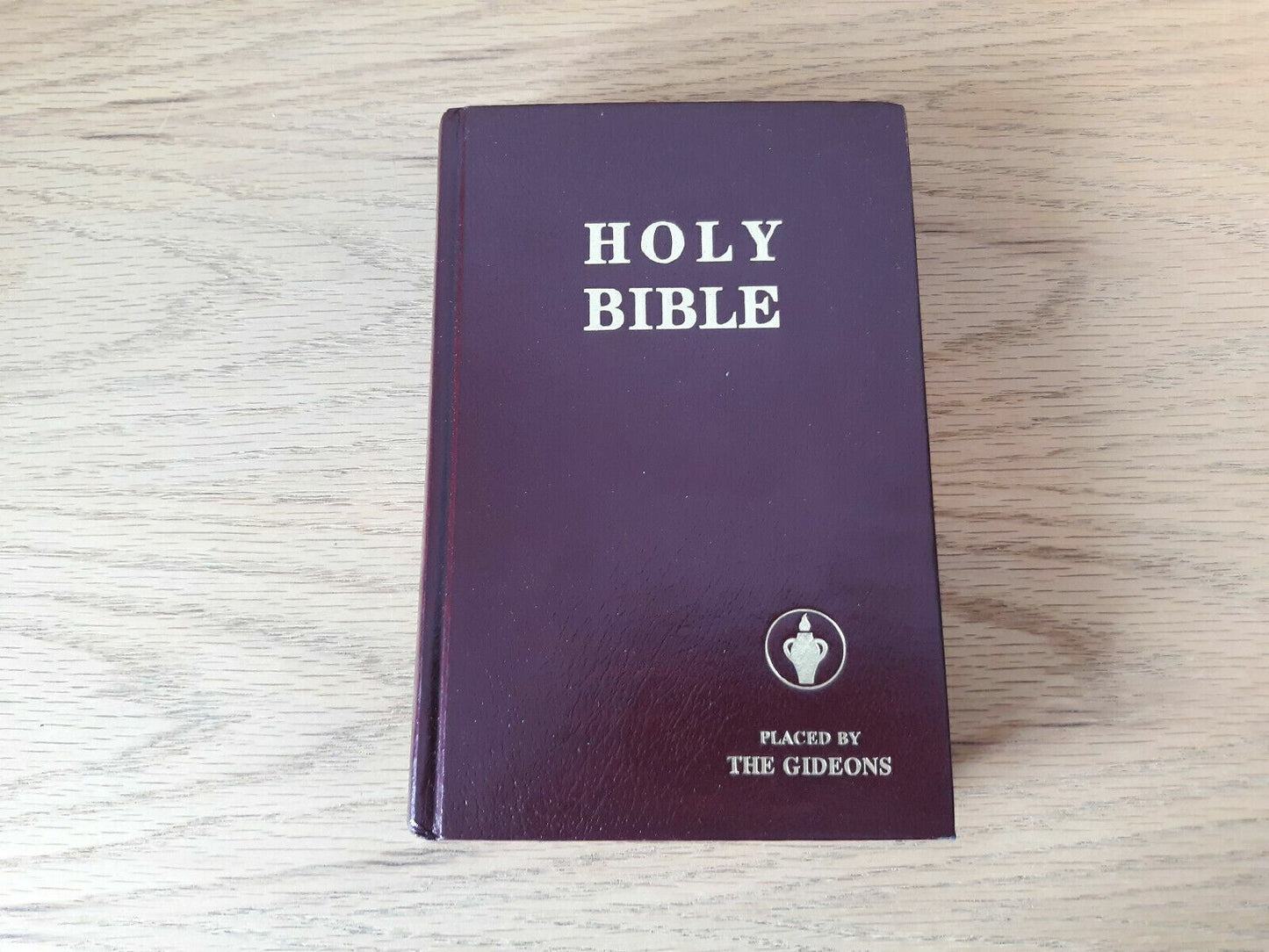 Holy Bible Placed by The Gideons 1985 International Hardcover