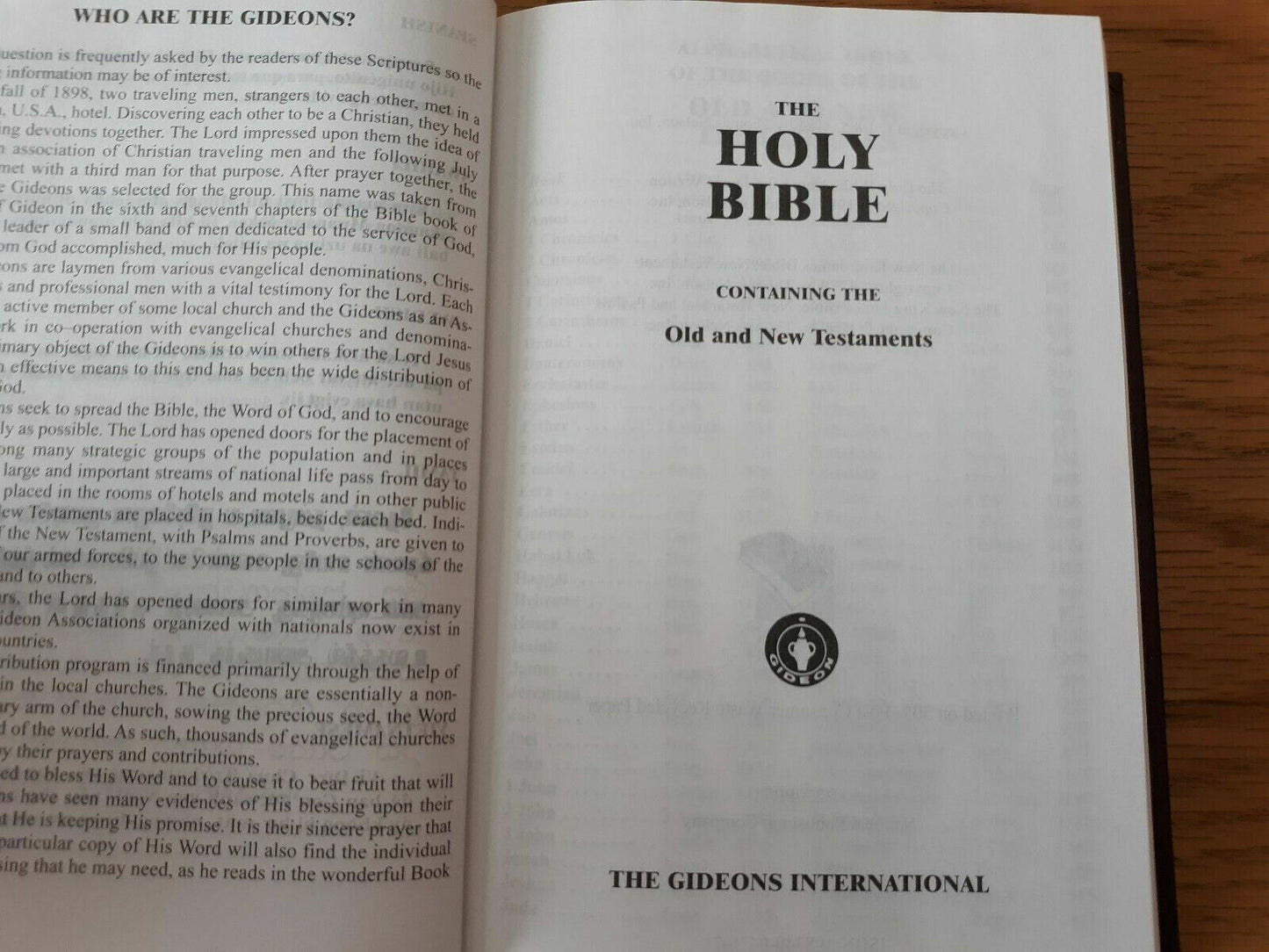 Holy Bible Placed by The Gideons 1985 International Hardcover