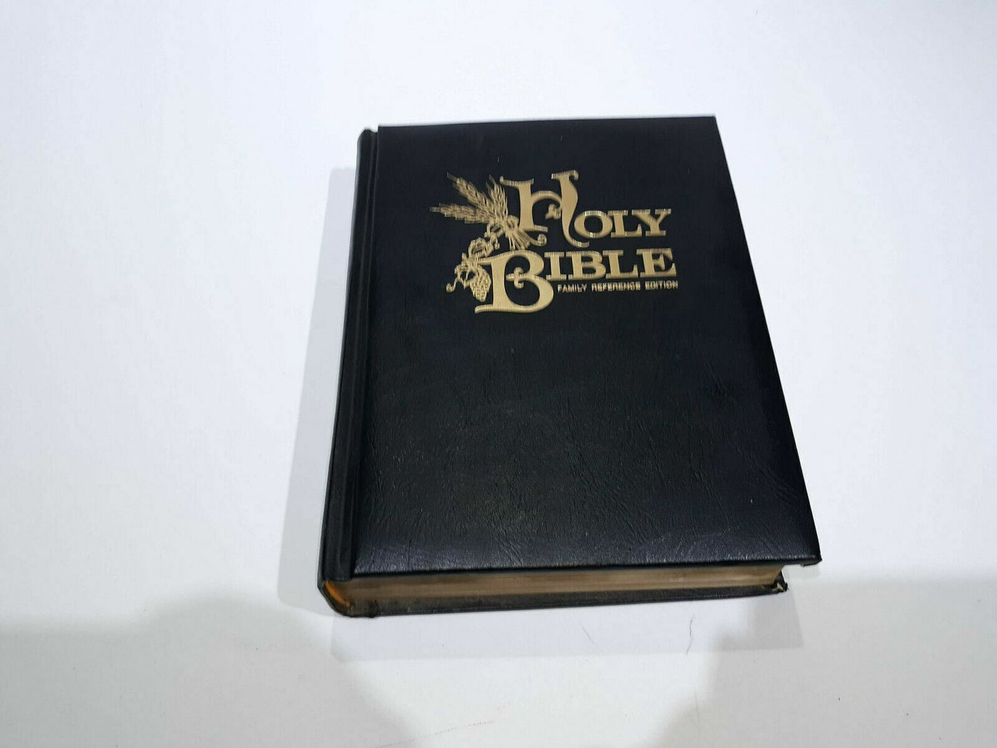 Holy Bible Family Reference Edition Leather KJV Nelson Illustrated 1971