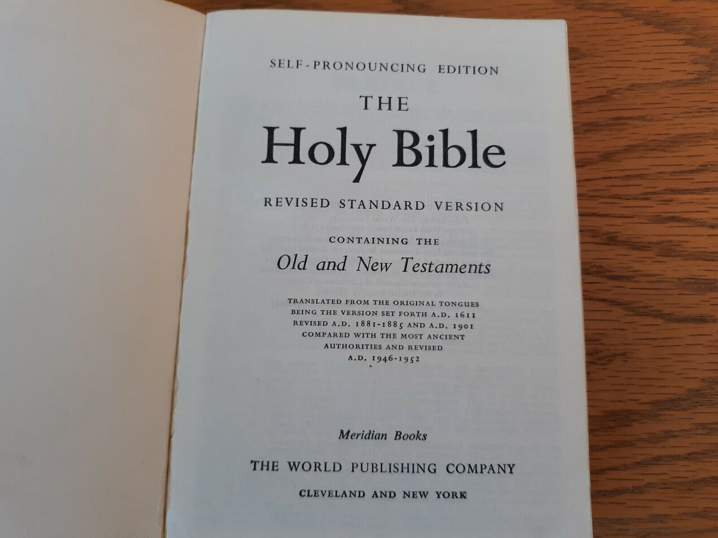 The Holy Bible Revised Standard Version Living Age 1962 Meridian Books