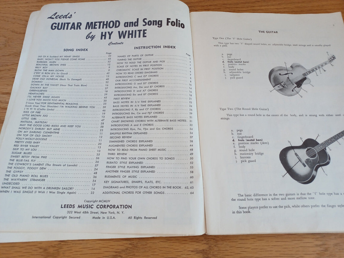 Leads' Guitar Method And Song Folio Hy White 1954