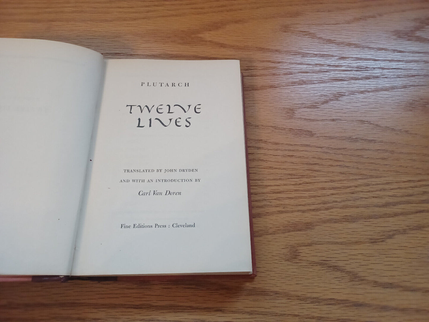 Plutarch Twelve Lives 1950