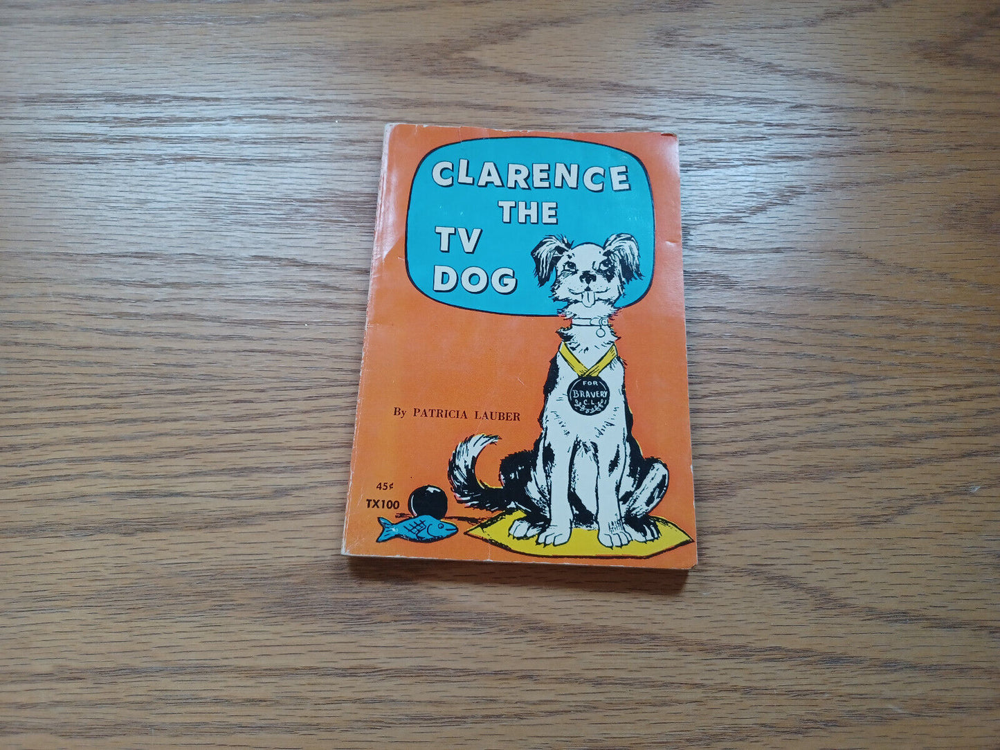 Clarence The Tv Dog By Patricia Lauber 1967