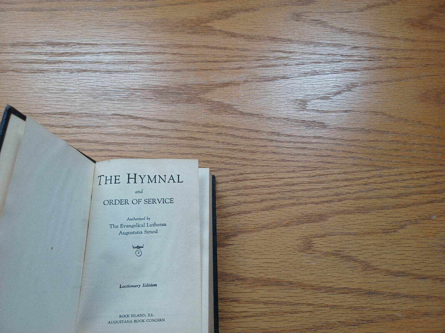 The Hymnal And Order Of Service Evangelical Lutheran Augustana Synod 1940