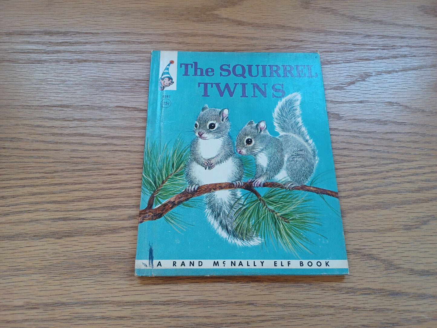 The Squirrel Twins Helen Wing 1961