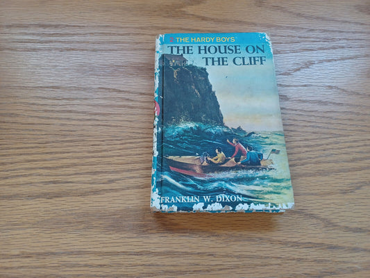 The House On The Cliff Franklin W Dixon 1980