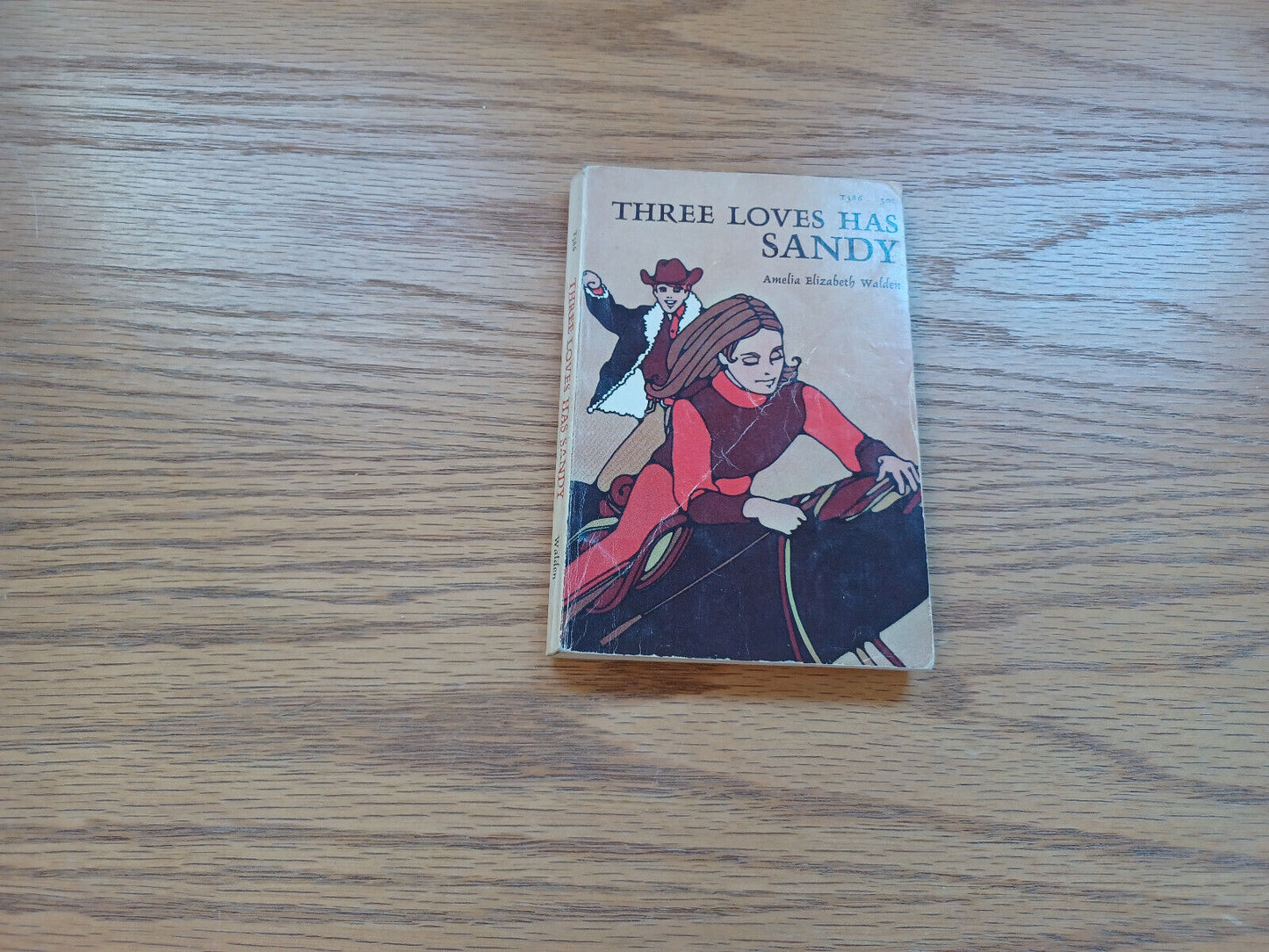 Three Loves Has Sandy Amelia Elizabeth Walden 1970