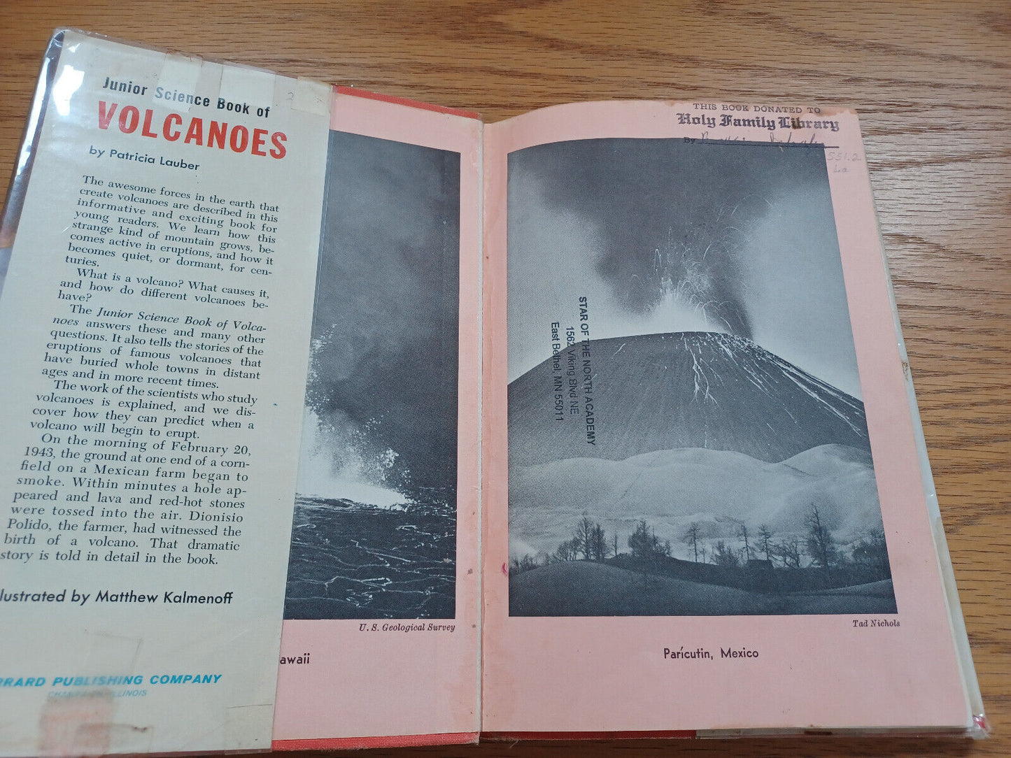 Volcanoes By Patricia Lauber 1965 Dust Jacket