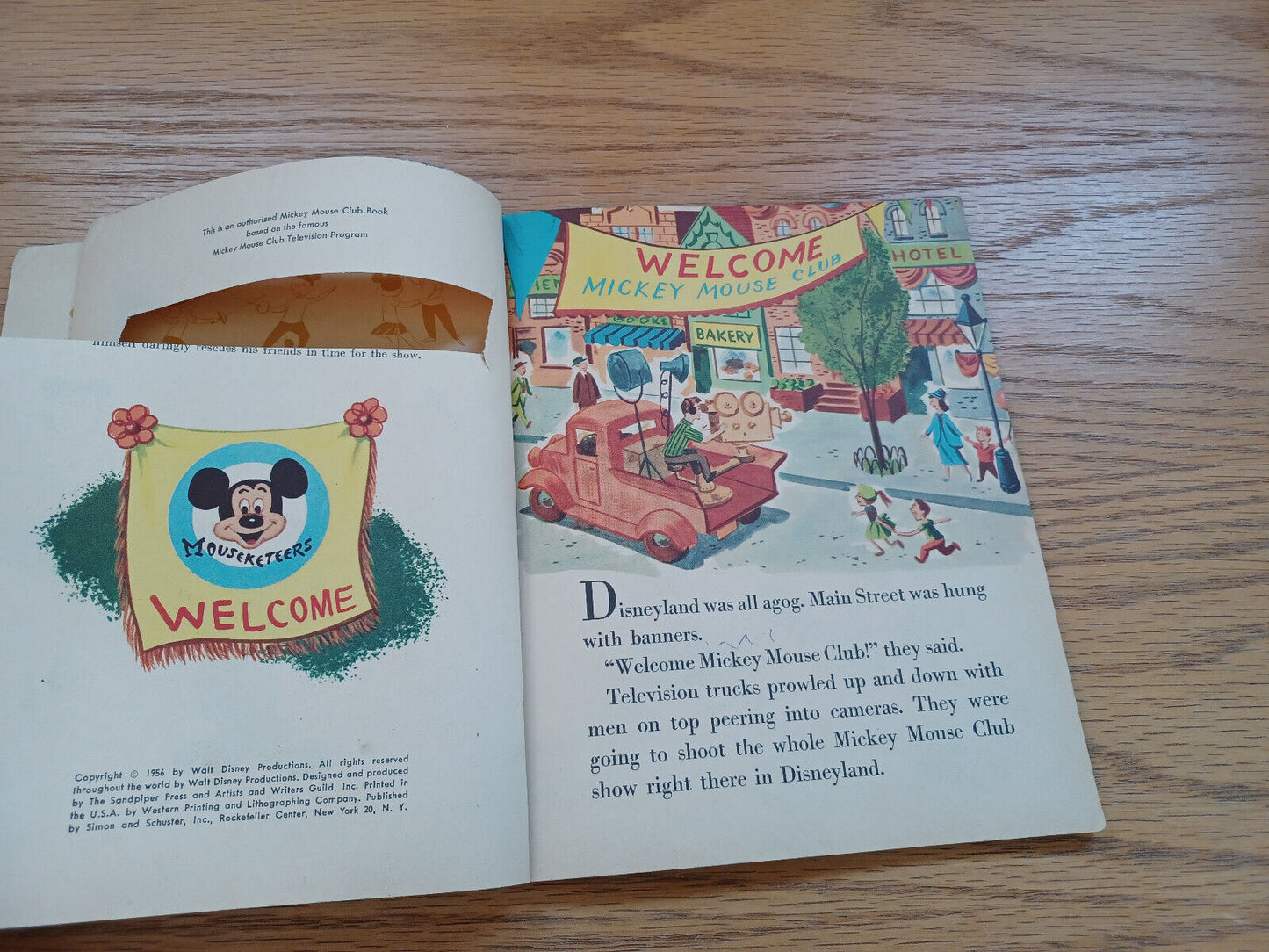 Walt Disney'S Mickey Mouse Annie North Bedford 1956 A