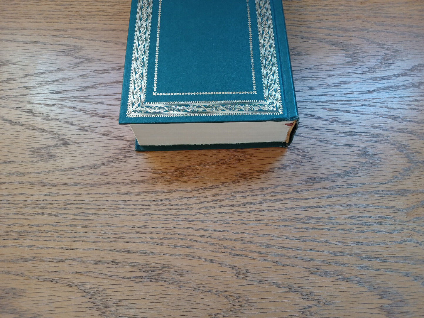 The Pickwick Papers Charles Dickens 1944 International Collectors Library