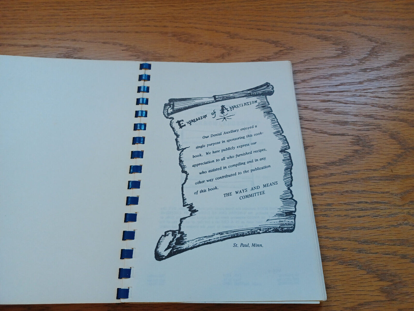 A Cook'S Tour Women'S Auxiliary St Paul District Dental Society 1976