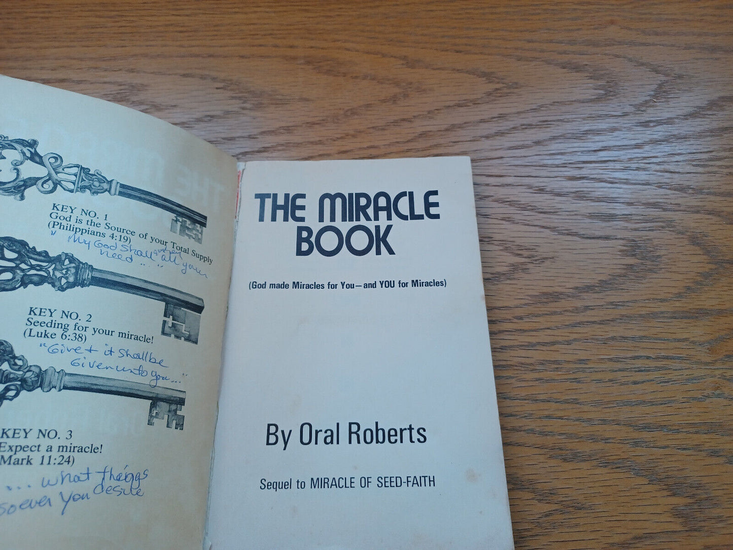 The Miracle Book Oral Roberts 1973 Paeprback