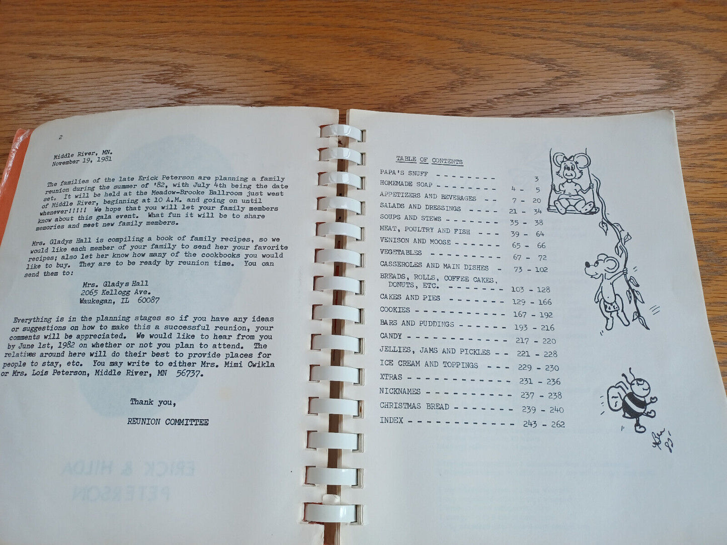 Peterson Family & Friends Favorite Recipes 1982 Cookbook