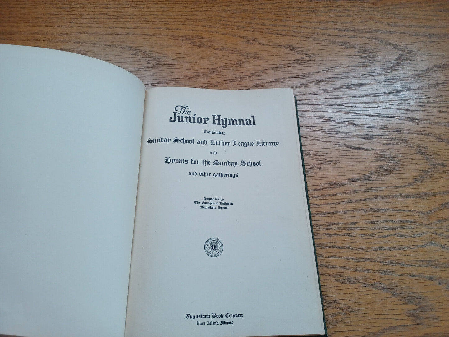 The Junior Hymnal Evangelical Lutheran Augustana Synod 1942