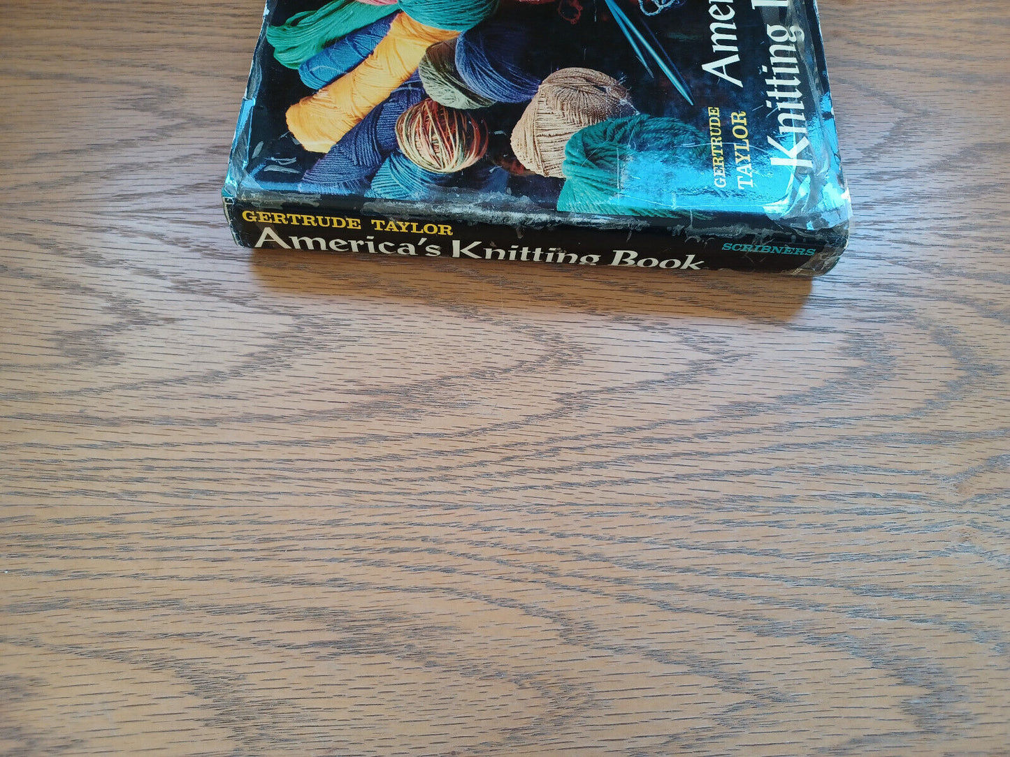 Americas Knitting Book By Gertrude Taylor 1968 Dust Jacket