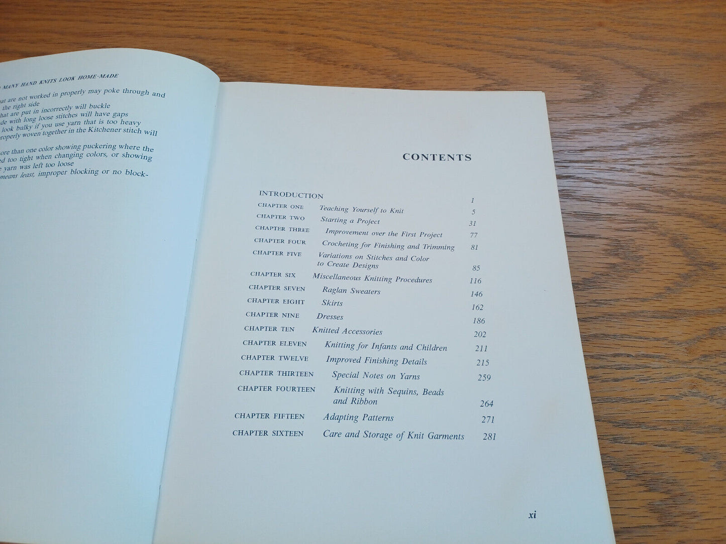 Americas Knitting Book By Gertrude Taylor 1968 Dust Jacket