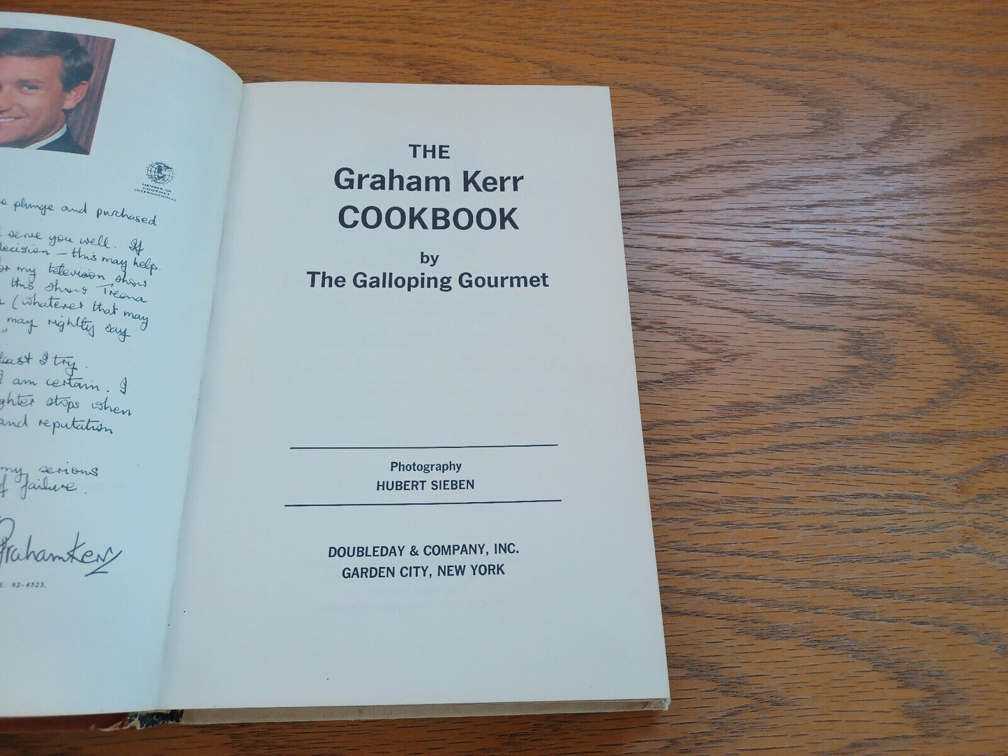 The Graham Kerr Cookbook By The Galloping Former 1969