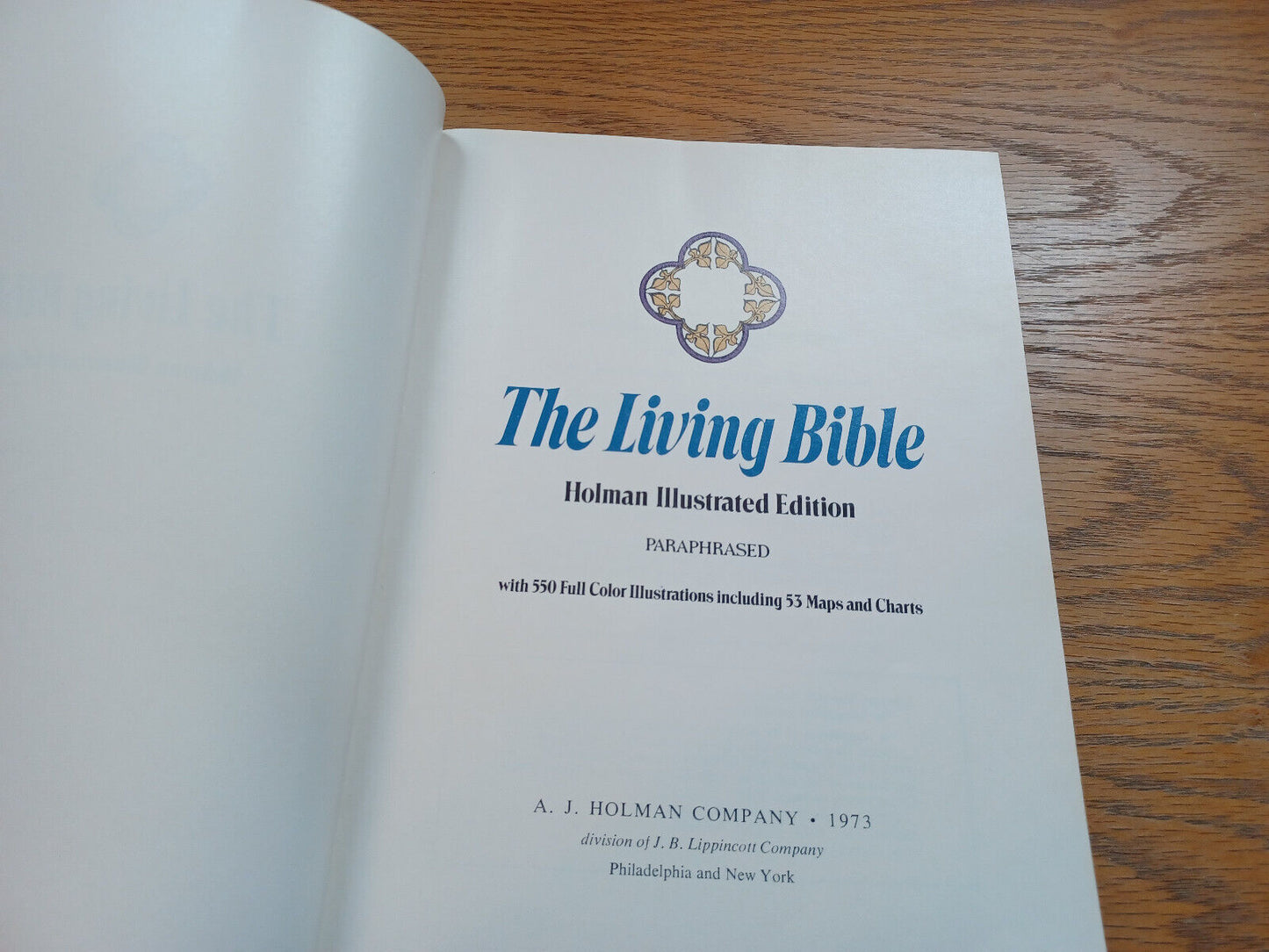 The Living Bible Holman Illustrated Edition Paraphrased 1973