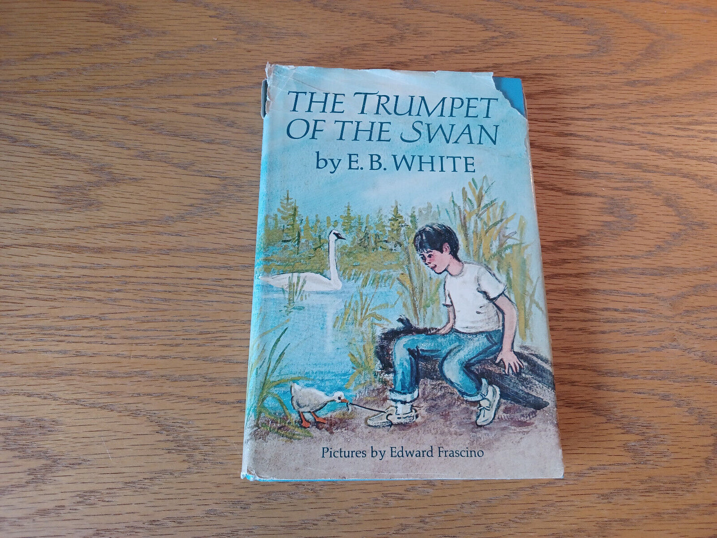 The Trumpet Of The Swan E B White 1970 Book Club Edition Harper & Row Hardcover