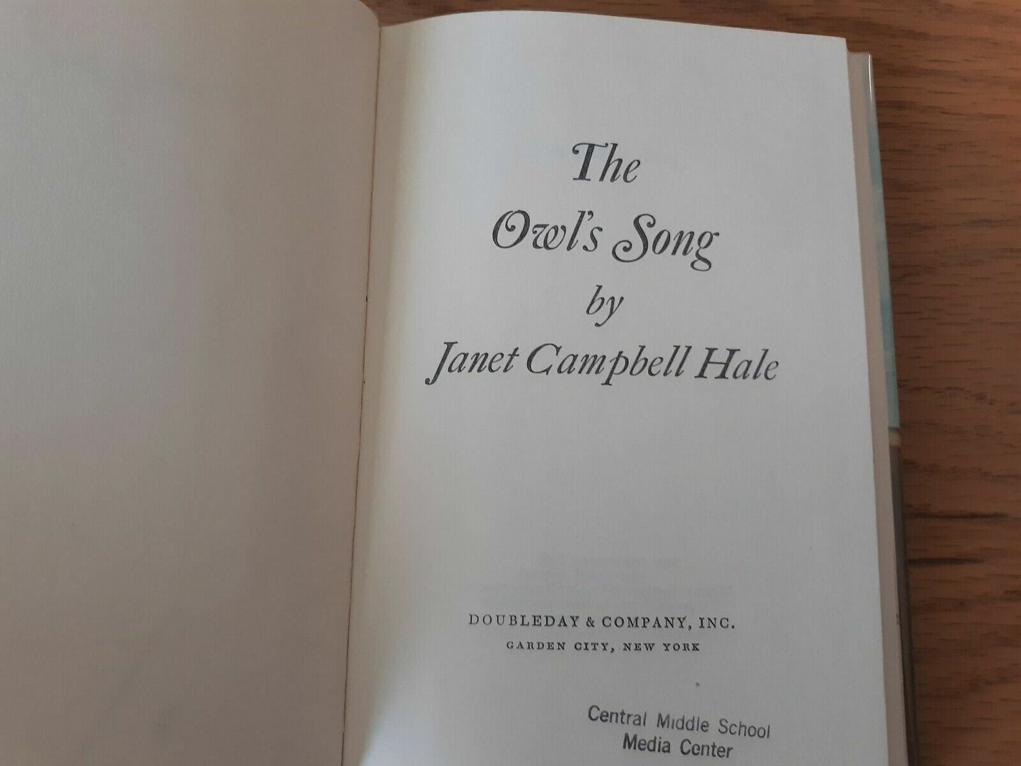 The Owl's Song Janet Campbell Hale 1974 Hardcover Dust Jacket