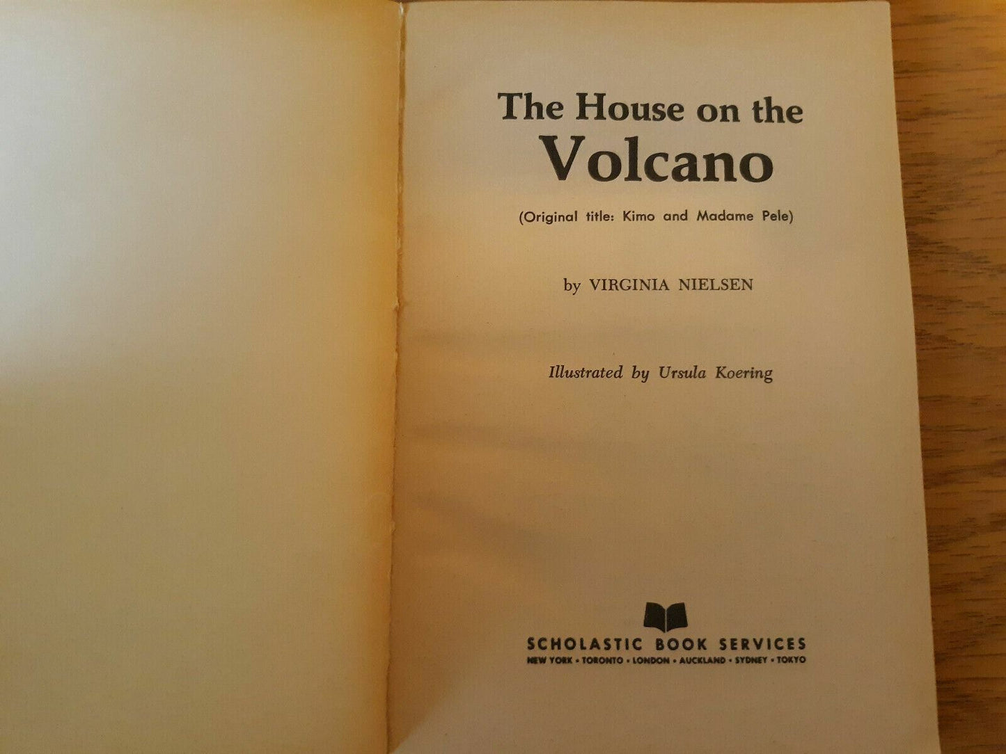 The House on the Volcano by Virginia Nielsen 1966 Scholastic