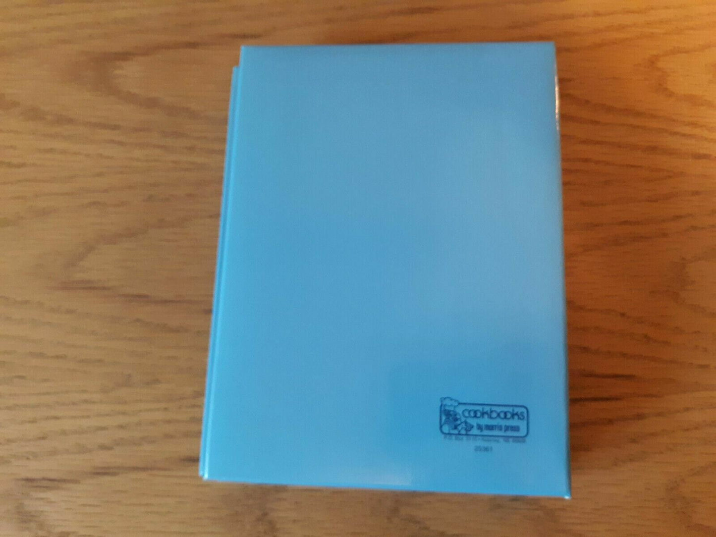 Estherville Lutheran Church Women Cookbook Iowa 1998