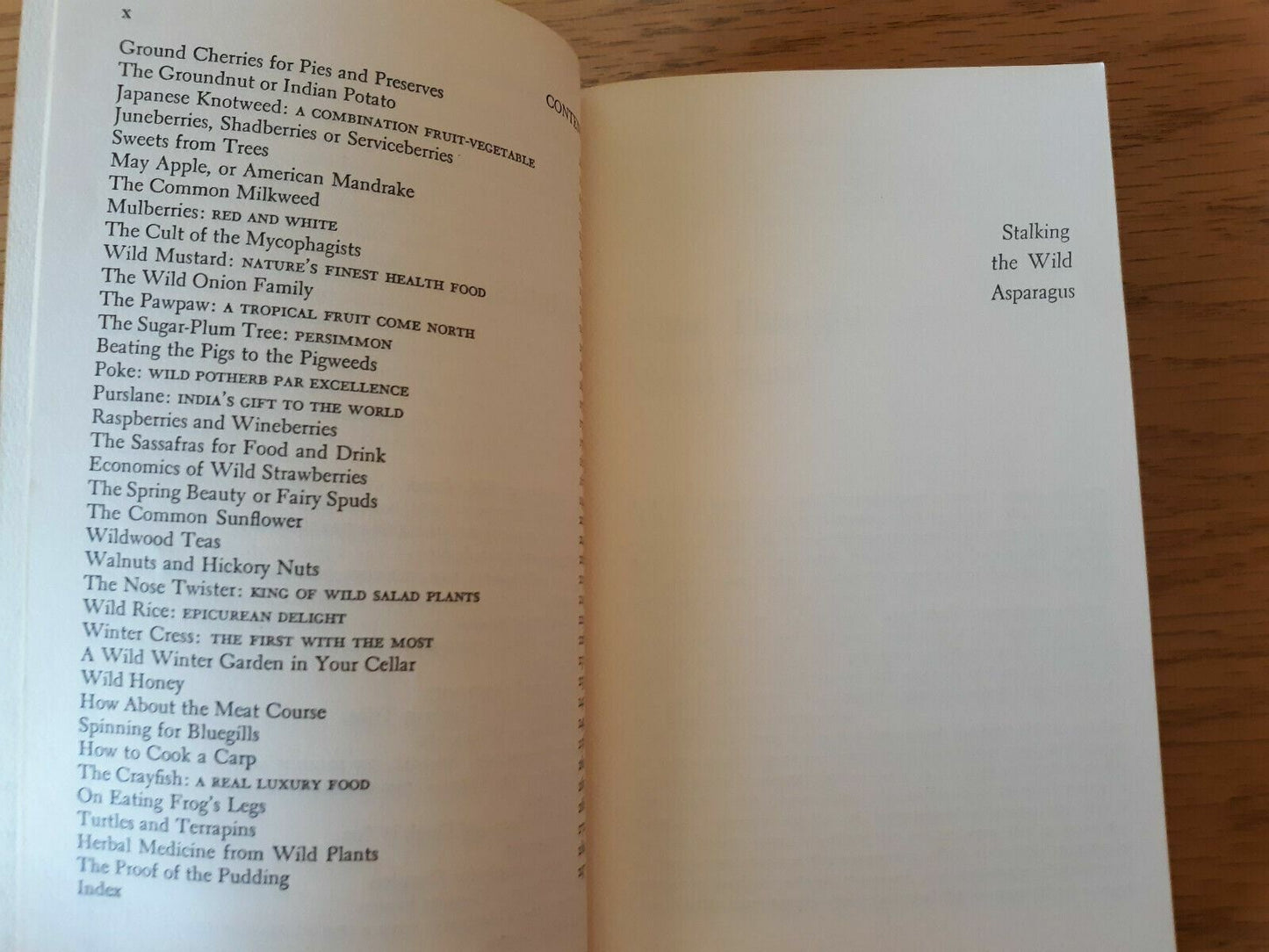 Stalking The Wild Asparagus Field Guide Edition Euell Gibbons 1970