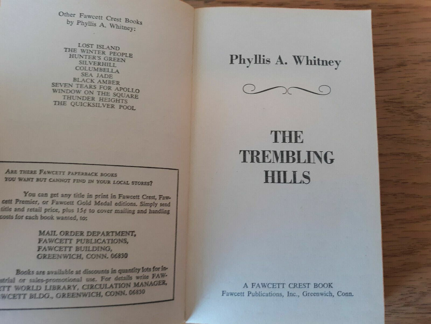 The Trembling Hills by Phyllis A.Whitney Romance Book 1971 Fawcett Crest