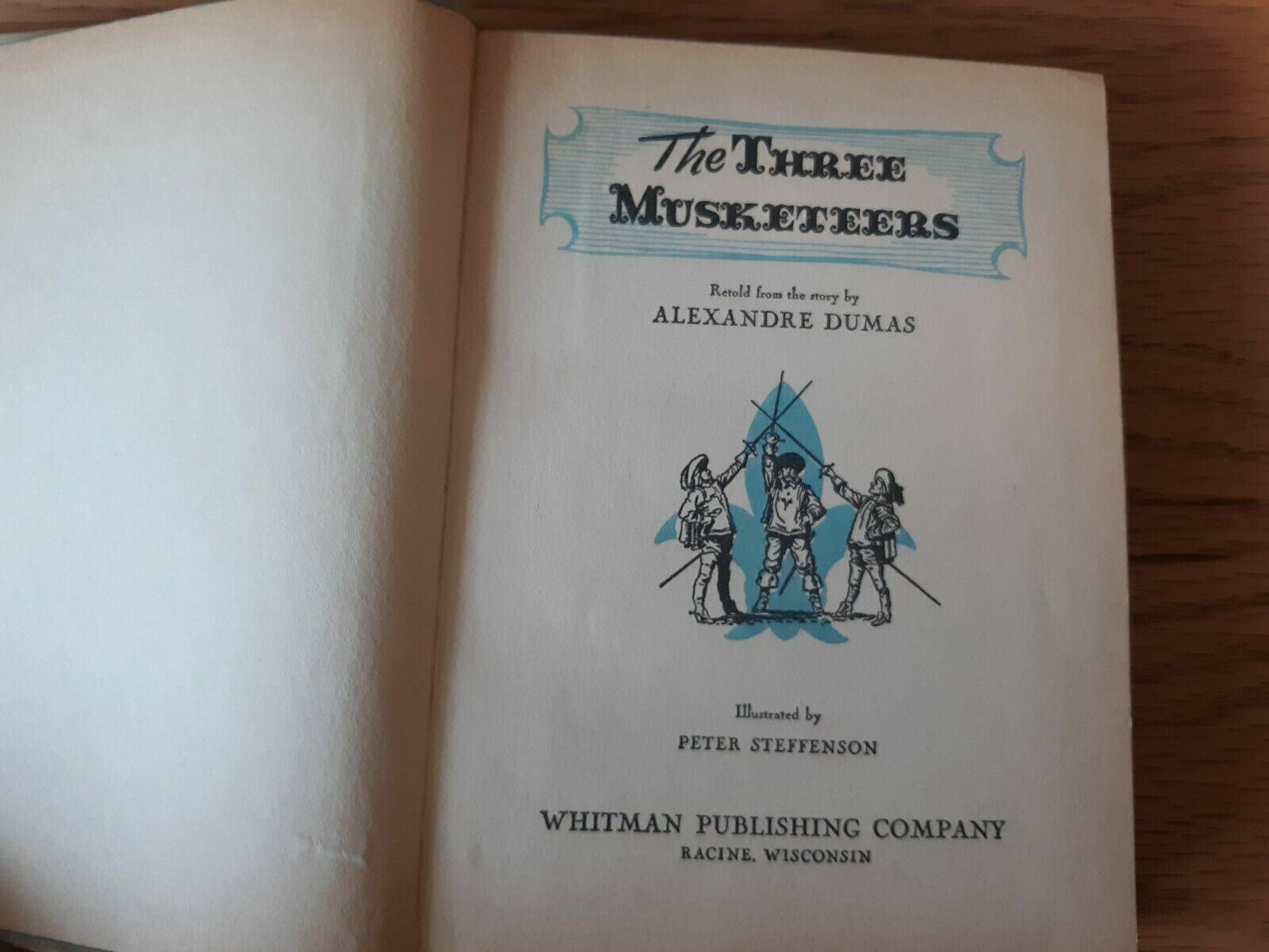 The Three Musketeers Book by Alexandre Dumas -Whitman Publishing 1956