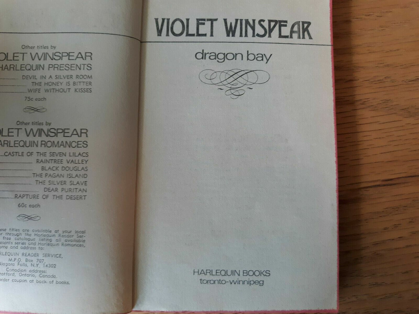 Violet Winspear Dragon Bay Harlequin 1973