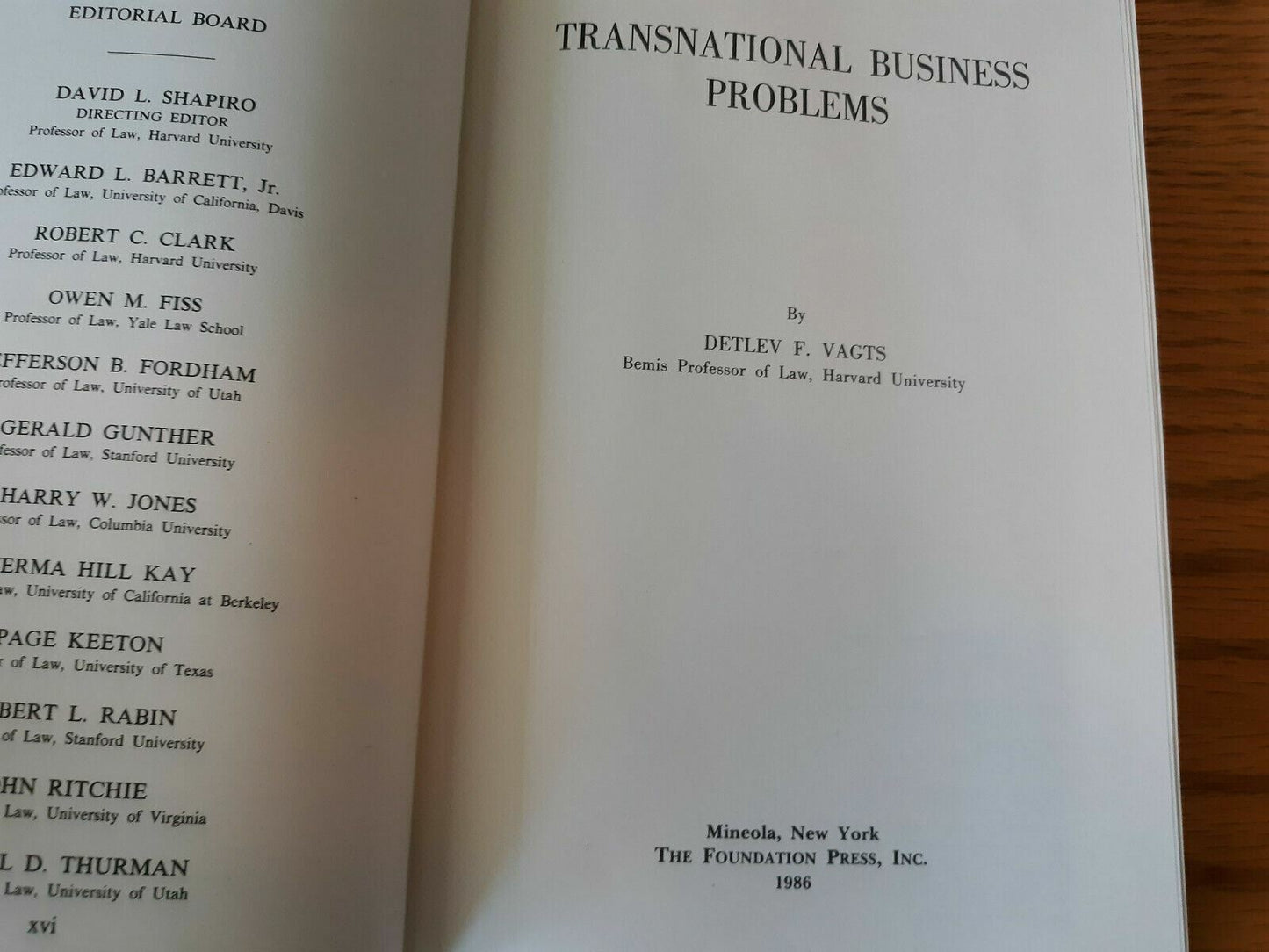 Transnational Business Problems (University Casebook Series) Vagts, Detlev 1986