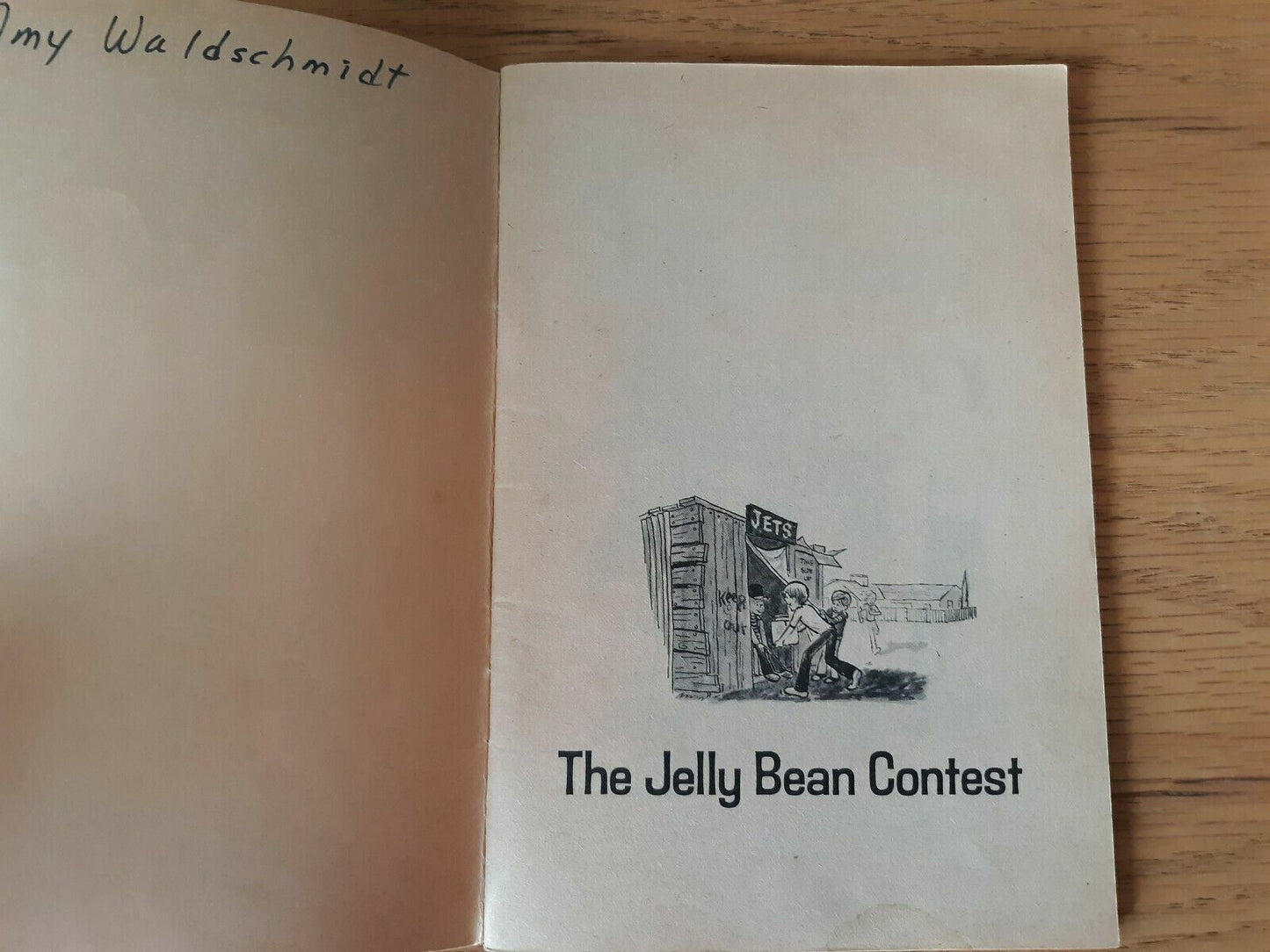 The Jelly Bean Contest by Kathy Darling 1972 Paperback