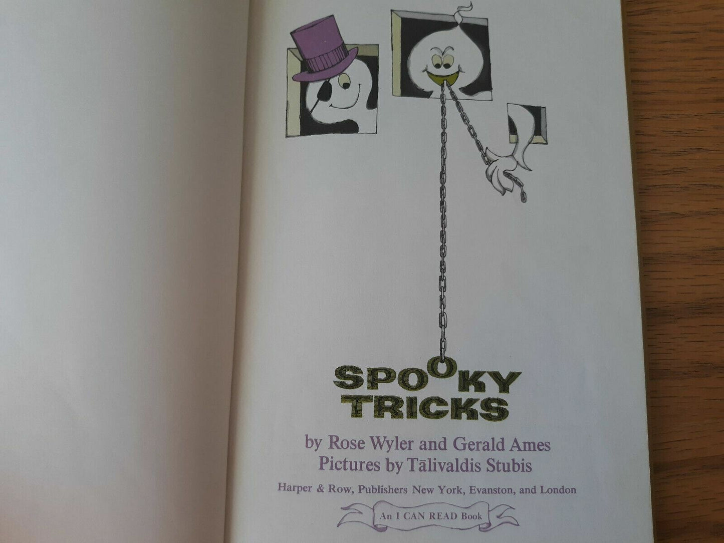 Vintage Book SPOOKY TRICKS Wyler /Ames Childs Book 1968 Hard Bound